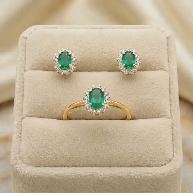 Conjunto de Ouro com Esmeraldas com Diamantes