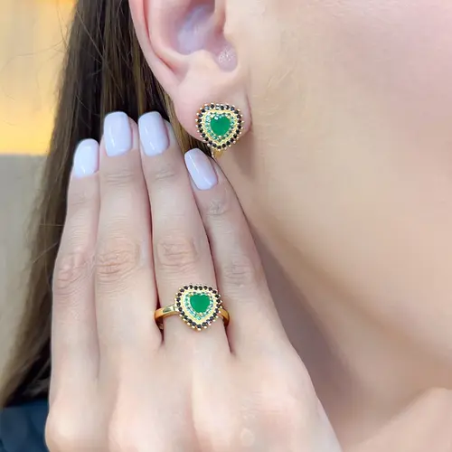 Conjunto Coração de Prata com banho de Ouro, Zircônias e Cristais