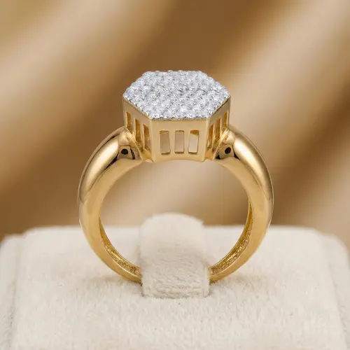 Anel Chuveiro Sextavado de Ouro com 61 Diamantes
