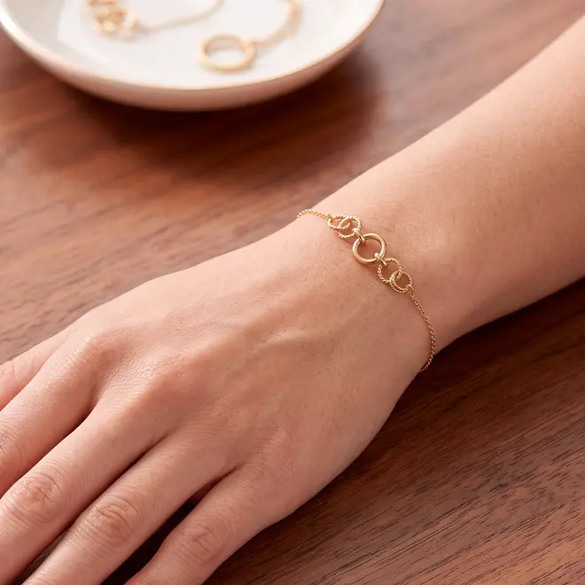 Pulseira de Ouro 18K com Elos Trabalhados
