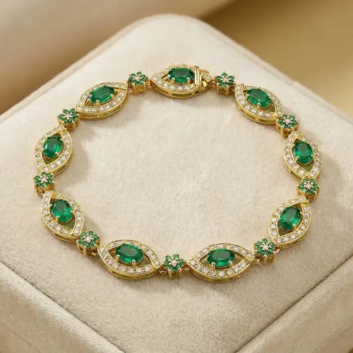 Pulseira de Ouro com Esmeraldas Navetes e Diamantes