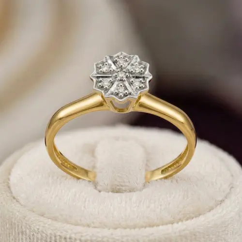 Anel Chuveiro de Ouro com 7 Diamantes e Ródio