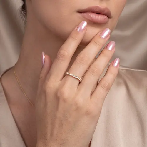 Meia Aliança de Ouro Rose com 10 Diamantes - detalhe em coração