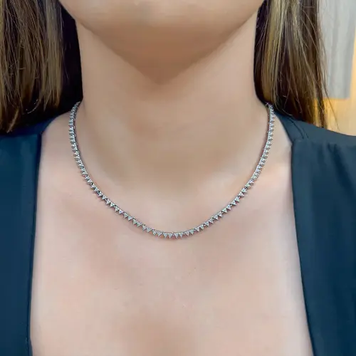 Colar de Prata estilo dentado com Cristais
