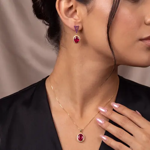 Conjunto Brincos e Pingente com Cristal Rubelita e Cristais