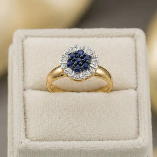 Anel Chuveiro de Ouro com 7 Safiras e 6 Diamantes