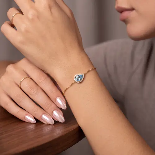 Pulseira de Ouro com Topázio Swiss Blue e Cristais