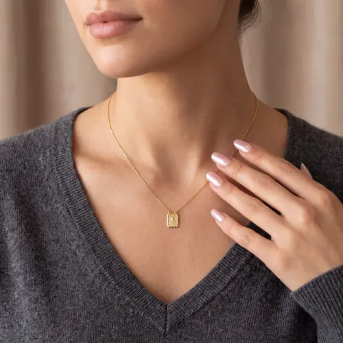 Escapulário de Ouro com Malha Cartier e 60 cm