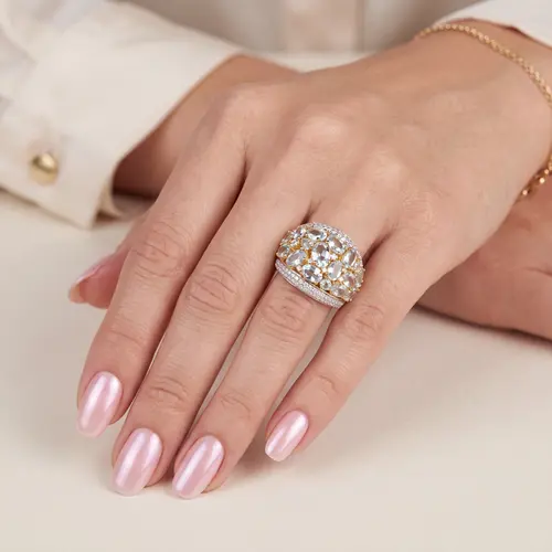 Anel de Ouro com Diamantes e 8,03 Cts em Águas Marinhas