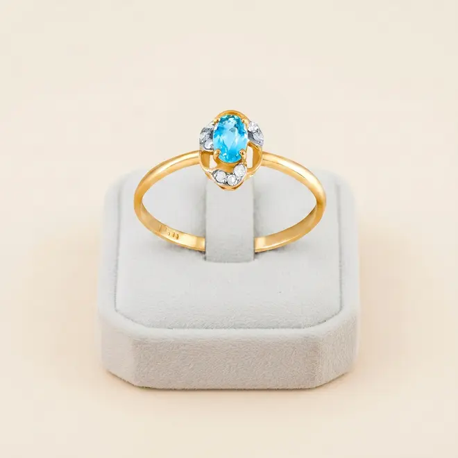Anel de Ouro com Diamantes e Água Marinha de 21 Pts