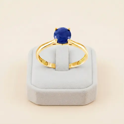 Anel Solitário de Ouro com Safira de 1,04 Ct