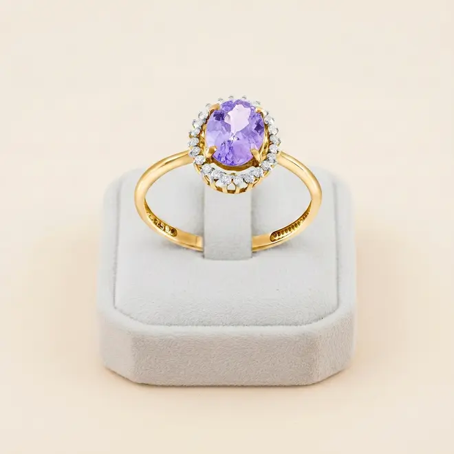 Anel de Ouro com 24 Diamantes e Tanzanita de 1,30 Ct