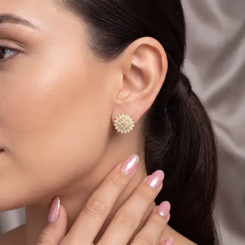 Par de Brincos Chuveiro de Ouro Amarelo com 48 Diamantes