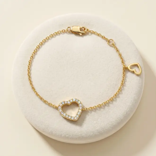 Pulseira de Ouro com Coração e Diamantes