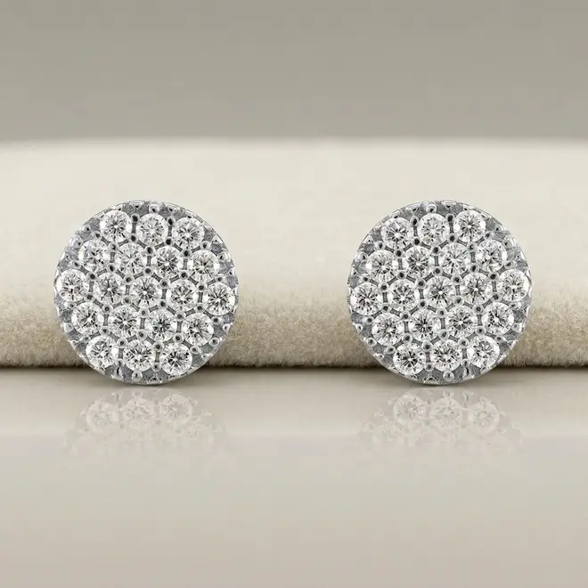 Par de Brincos Chuveiros Redondos de Ouro Branco com 40 Pts em Diamantes