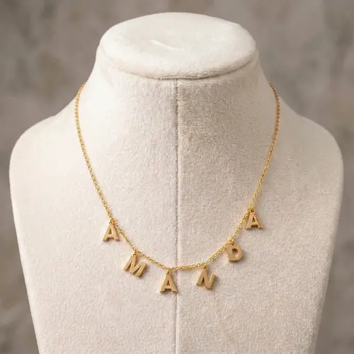 Colar com o nome Personalizado em Ouro amarelo