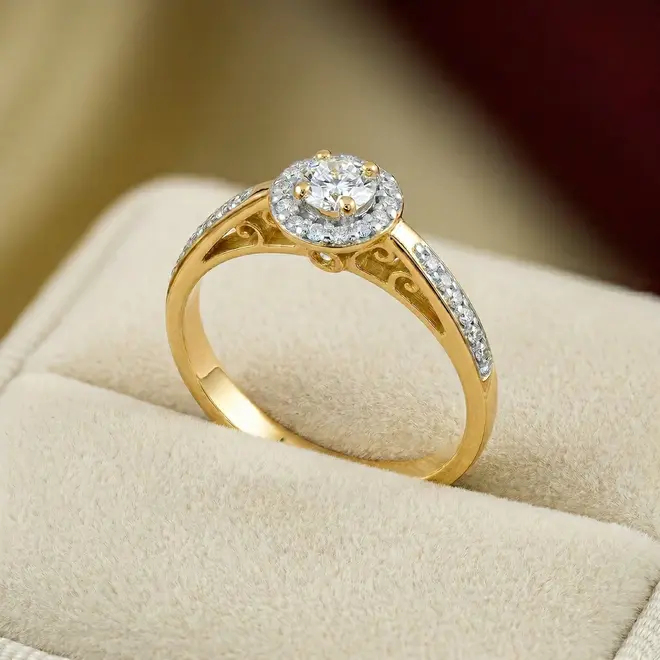Anel Chuveiro de Ouro Amarelo com 55 pts em Diamantes