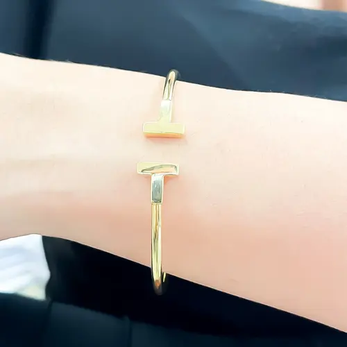 Bracelete Trabalhado de Ouro Amarelo
