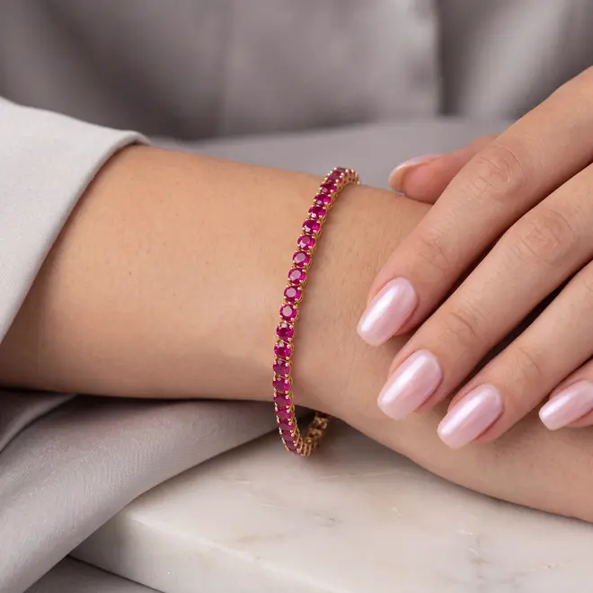 Pulseira Riviera de Ouro Amarelo com 13,33 ct em Rubis