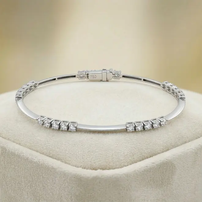 Pulseira de Ouro Branco com 2,03 ct em Diamantes