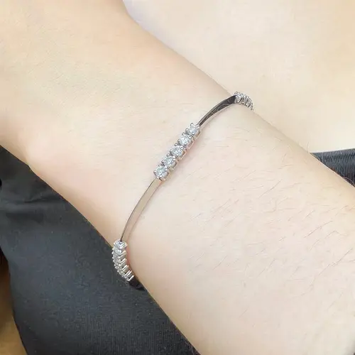 Pulseira de Ouro Branco com 2,03 ct em Diamantes