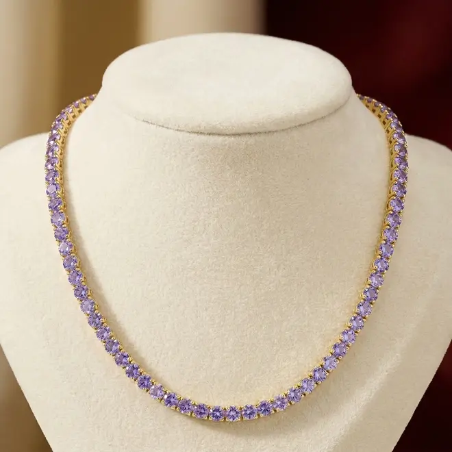 Gargantilha de Ouro Amarelo com 19,69 ct em Tanzanitas