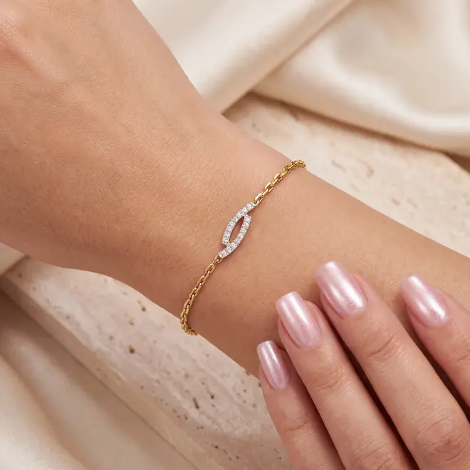 Pulseira de Ouro Amarelo com 12 Diamantes