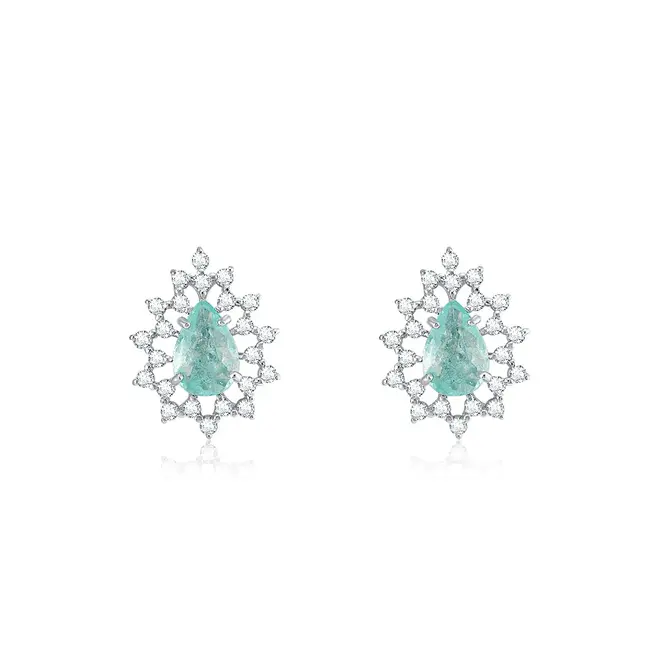 Par de Brincos de Ouro Branco com Diamantes e Turmalinas Paraíba totalizando 94 pts.