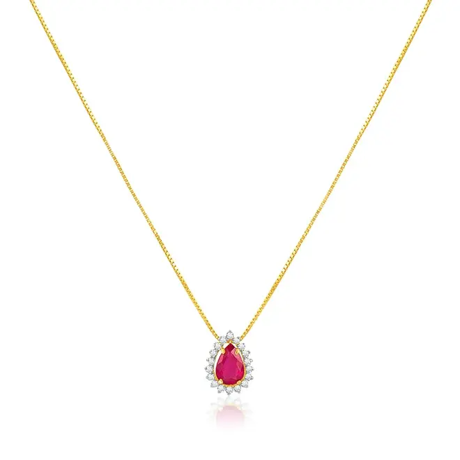 Pingente de Ouro Amarelo com Corrente, Diamantes e Rubi de 23 pts.