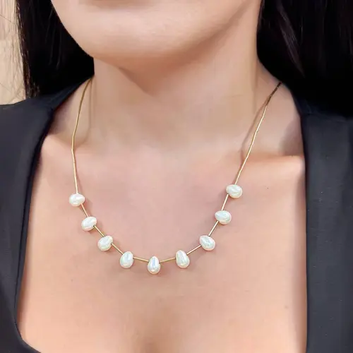 Gargantilha Canudinhos de Ouro Amarelo com Pérolas e Diamante