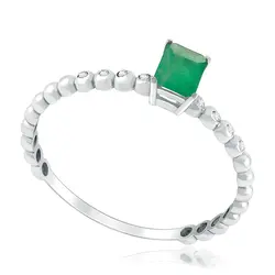 Anel Aro Trabalhado de Ouro Branco com Diamantes e Esmeralda Retangular