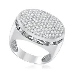 Anel Pavê de Ouro Branco com Diamantes totalizando 1,05 Ct.