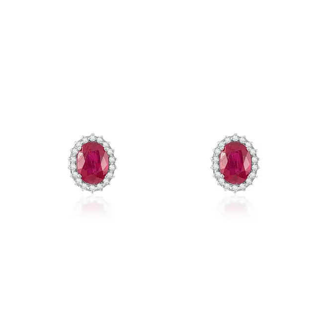 Par de Brincos de Ouro Branco com Diamantes e Rubis totalizando 3,36 Cts.