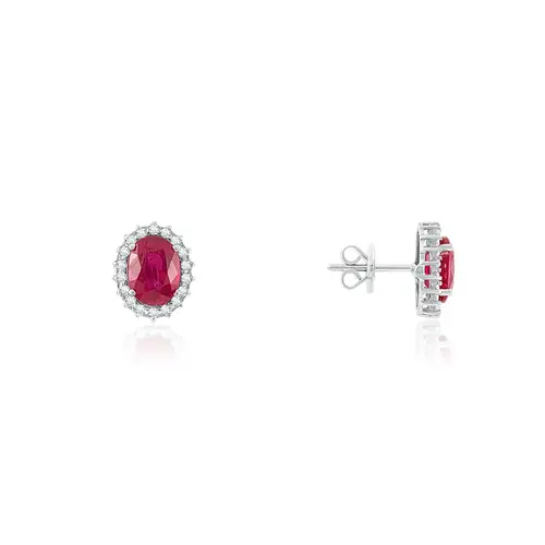 Par de Brincos de Ouro Branco com Diamantes e Rubis totalizando 3,36 Cts.
