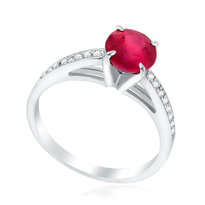 Anel Solitário de Ouro Branco com Diamantes e Rubi de 1,90 Cts.