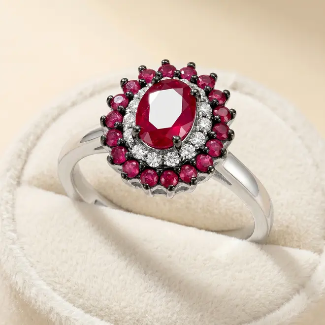 Anel de Ouro Branco com Diamantes e Rubis