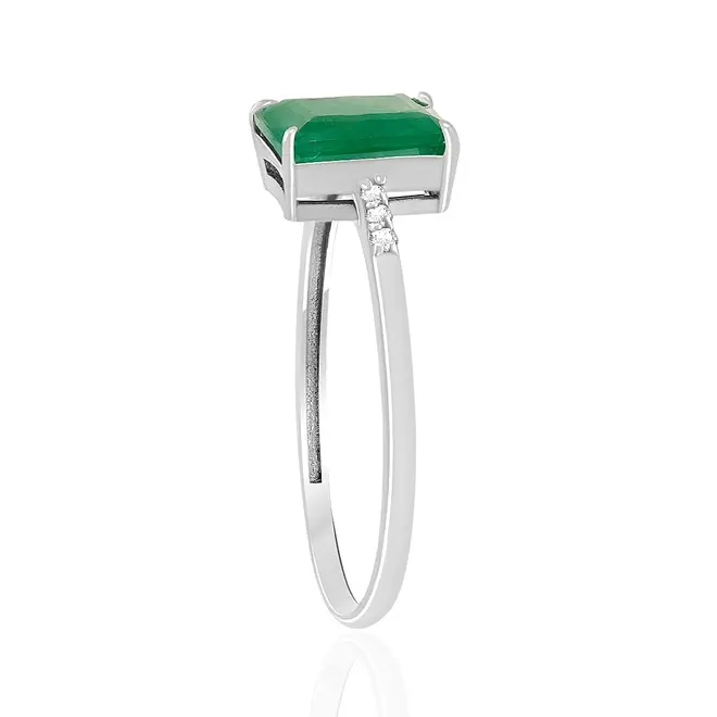 Anel de Ouro Branco com 6 Diamantes e Esmeralda de 2,0 ct