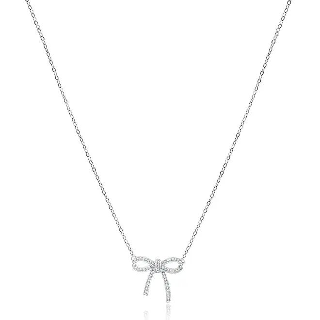 Colar Laço de Ouro Branco com Diamantes totalizando 35 pts.