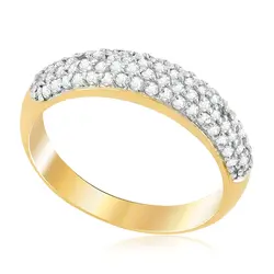 Anel Pavê com 70 Diamantes totalizando 60 pts., em Ouro Amarelo