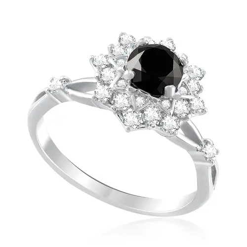 Anel de Prata com Cristais e Diamante Negro de 1,0 Cts.