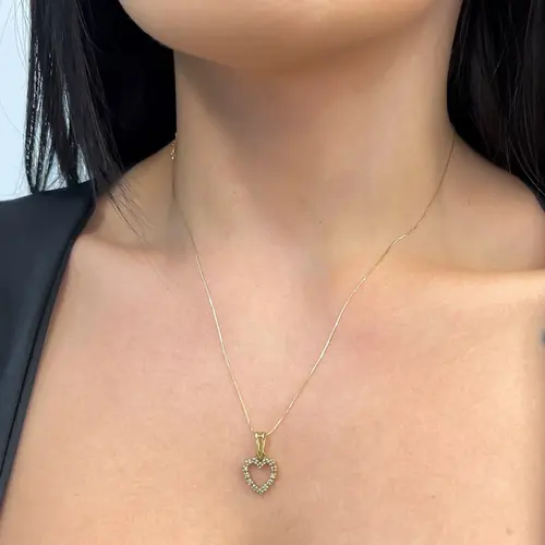Pingente Coração de Ouro Amarelo com 14 Diamantes