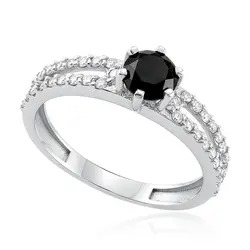 Anel Ouro Branco com Diamantes e Diamante Negro de 80 pts. Aro duplo