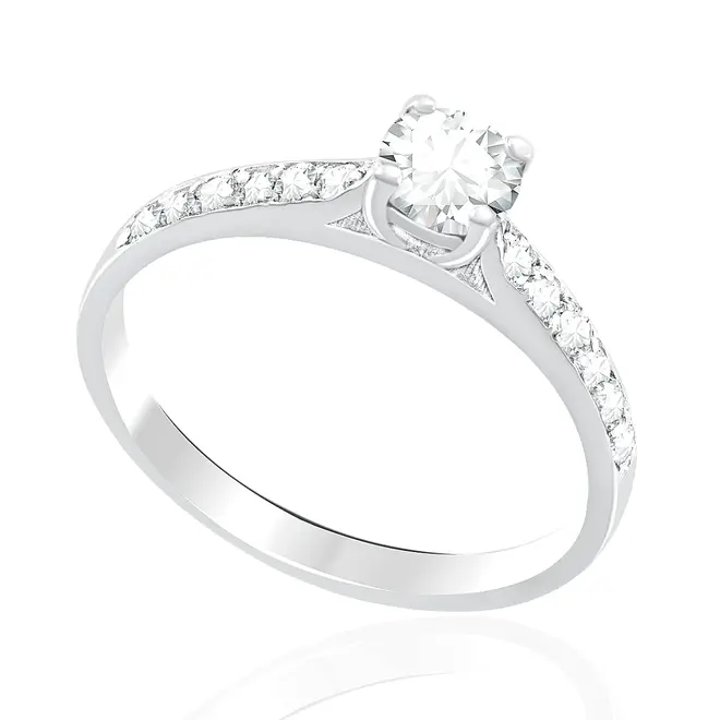 Anel Solitário de Ouro Branco Com Diamantes