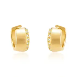 Par de Brincos Argolas de Ouro Amarelo com Diamantes totalizando 16 pts.