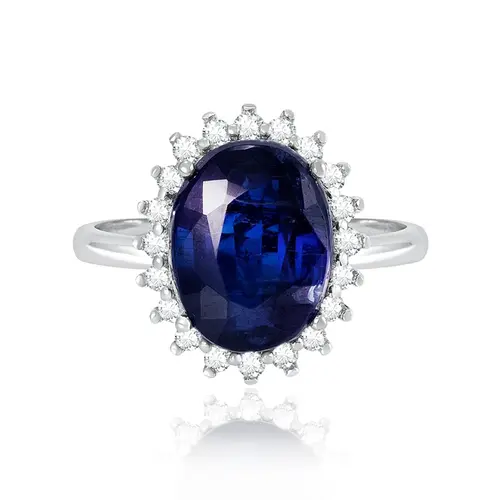 Anel de Ouro Branco com Diamantes e Safira de 2,20 cts.