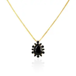 Pingente de Ouro Amarelo com Safiras e Onix Central