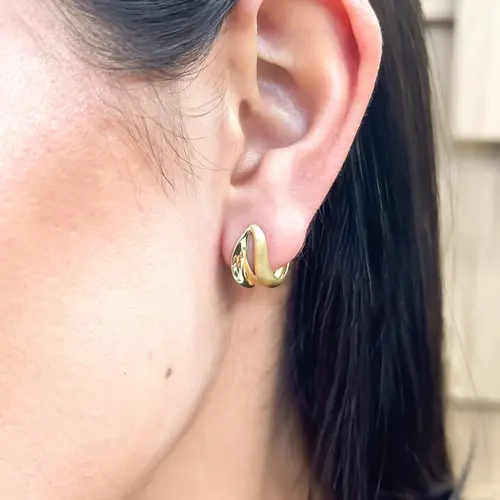Par de Brincos Ondas de Ouro Amarelo