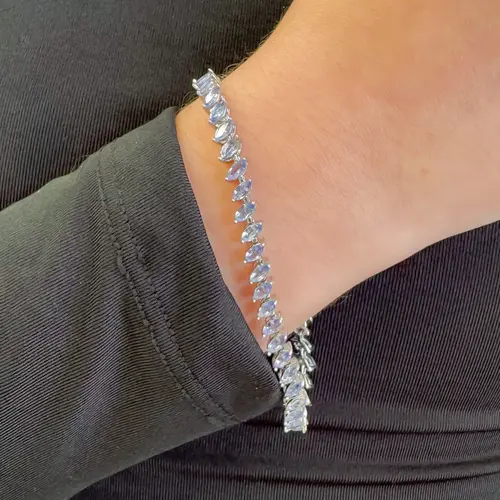 Pulseira de Prata com Tanzanitas Navetes