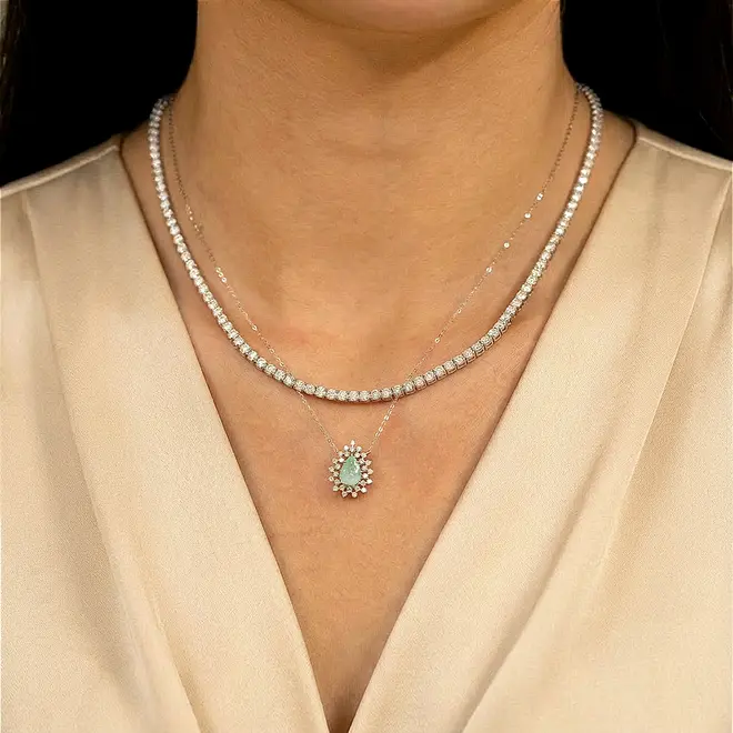 Colar de Ouro Branco com e Diamantes e Turmalina Paraíba de 1,77 Cts.