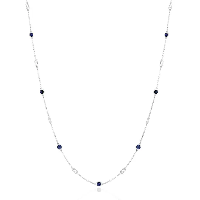 Corrente Elos Cartier de Ouro Branco com Safiras totalizando 1,20 Cts.